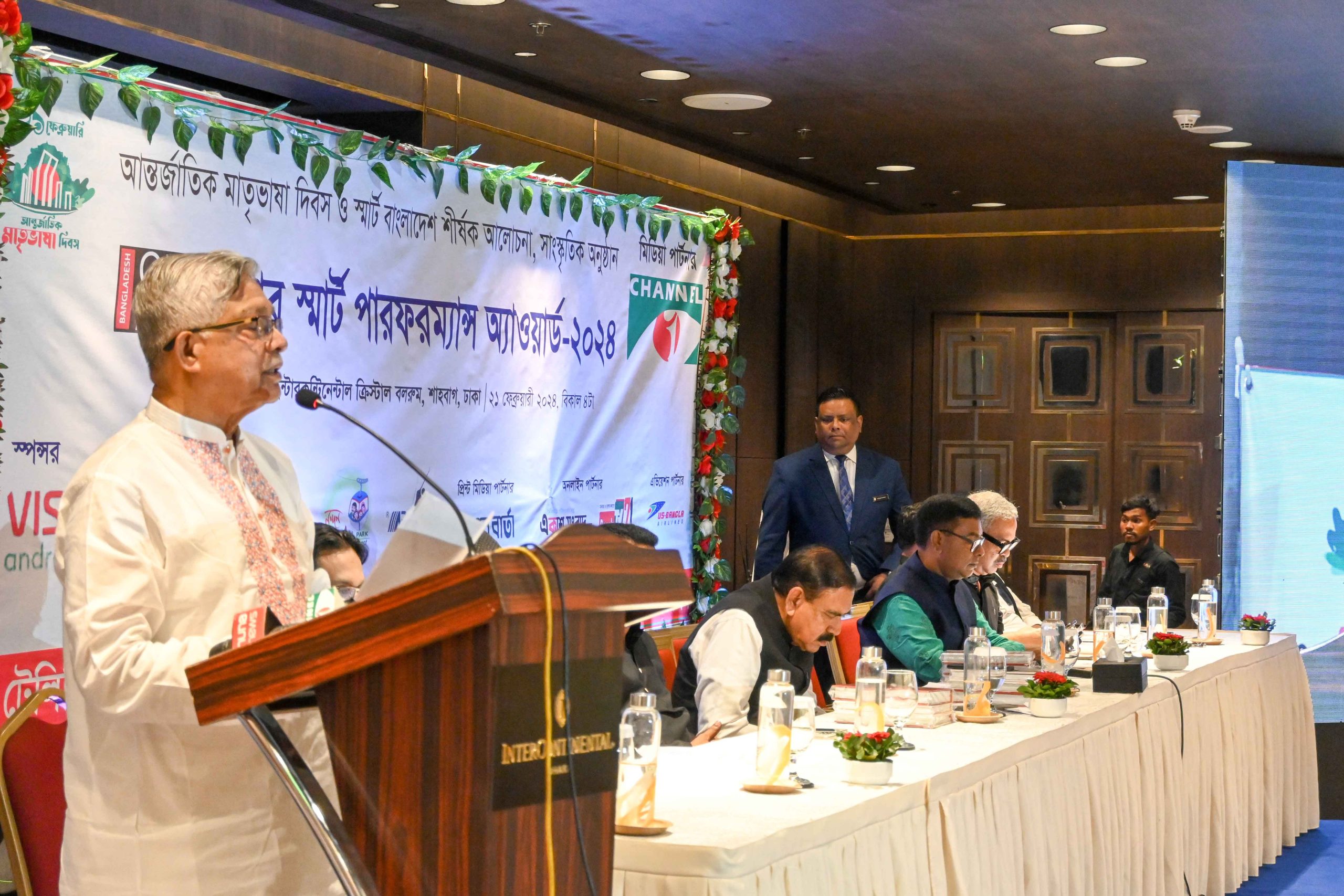 ভূমি বিষয়ক পুরনো আইনকানুন বাংলায় ভাষান্তরিত করার কাজ প্রক্রিয়াধীন রয়েছে : ভূমিমন্ত্রী