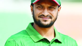 লঙ্কানদের বিপক্ষেই ফিরতে চান সাকিব