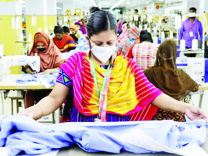 ৪৬০০ কোটি ডলারের কৃত্রিম তন্ত্রের পোশাক রপ্তানি করবে বাংলাদেশ