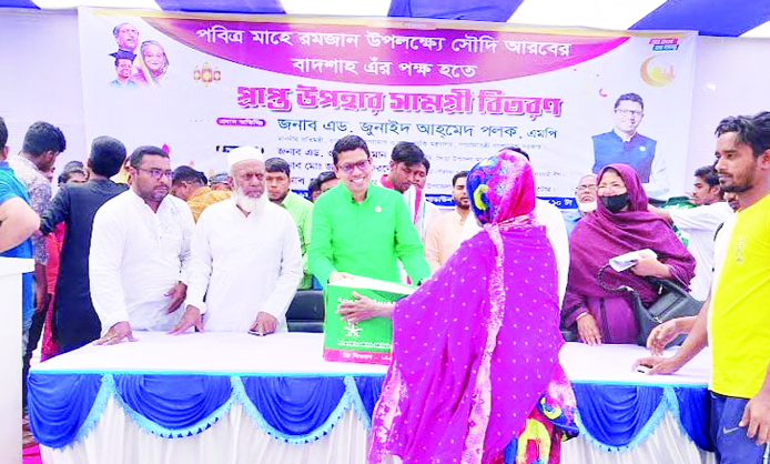 প্রধানমন্ত্রীর যাদুকরী নেতৃত্বে দেশের আর্থিক সংকট অতিক্রম করেছি: পলক