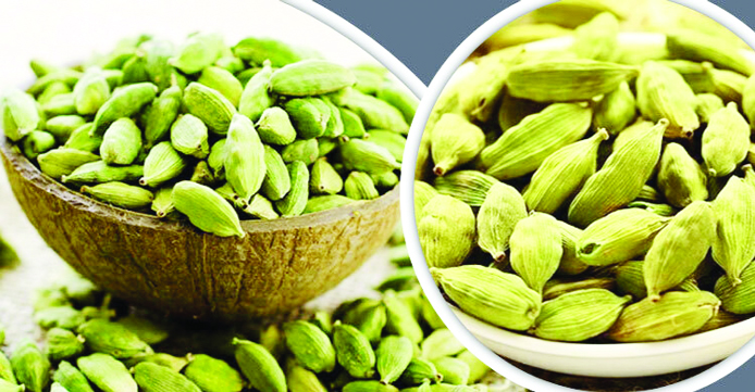খাতুনগঞ্জে ‘স্লিপ’ বেচাকেনার কুচক্রে এলাচ