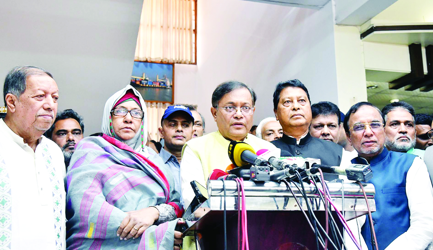 ভারতীয় পণ্য বর্জনের ডাক দিয়ে দেশের বাজার অস্থিতিশীল ও দ্রব্যমূল্য বাড়ানোই বিএনপির উদ্দেশ্য : পররাষ্ট্রমন্ত্রী