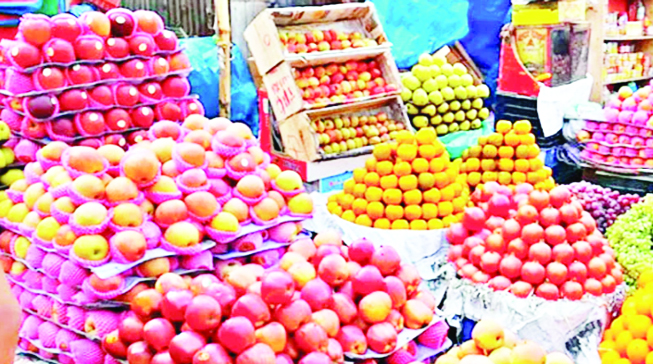 রোজার আগেই বাড়ল ফলের দাম