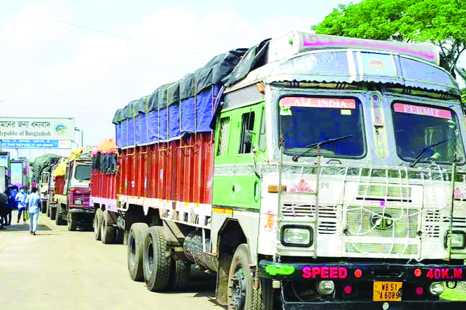 ভারত থেকে খাদ্যশস্য আমদানি কমেছে ৯৩%