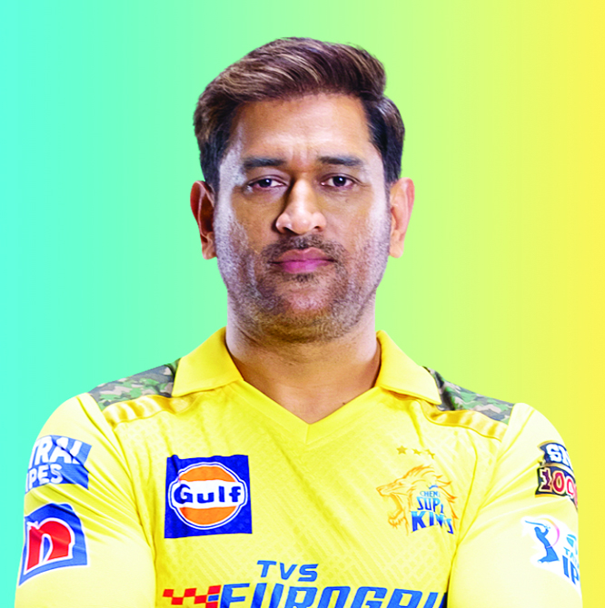 অনন্য কীর্তি গড়লেন ধোনি