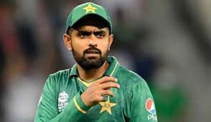 আফ্রিদিকে চাপমুক্ত রাখতেই বাবরকে নেতৃত্বে ফেরানো হয়েছে : মাসুদ
