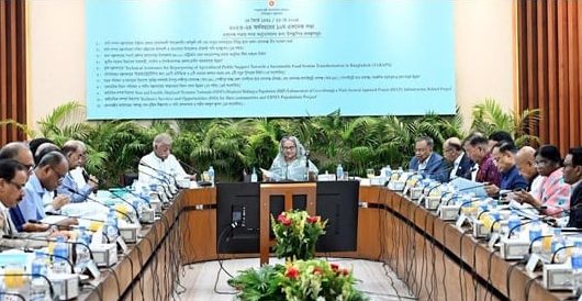 রিমালে ক্ষতিগ্রস্ত বেড়িবাঁধ দ্রুত মেরামতের নির্দেশ প্রধানমন্ত্রীর