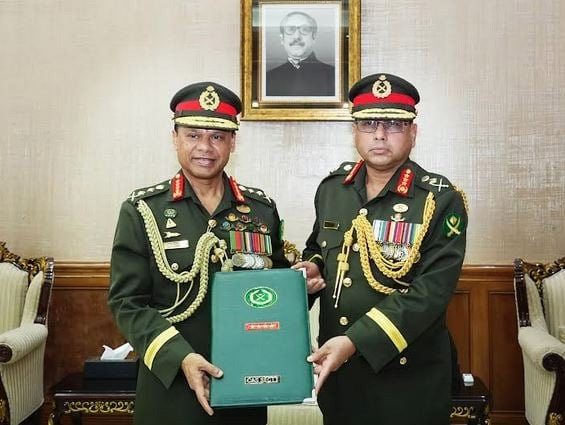 নবনিযুক্ত সেনাবাহিনী প্রধানের দায়িত্বভার গ্রহণ