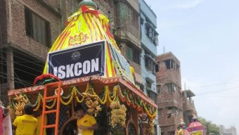উল্টো রথযাত্রার মধ্য দিয়ে শেষ হলো উৎসব