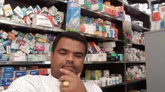 মান্দায় ব্যবসায়িক প্রতিষ্ঠান তালাবদ্ধ, মালামাল লুটপাট ও চাঁদা দাবীর অভিযোগ