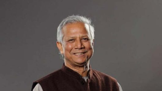 সবাইকে শান্ত ও সহিংসতা থেকে বিরত থাকার জন্য অধ্যাপক ইউনূসের আহ্বান