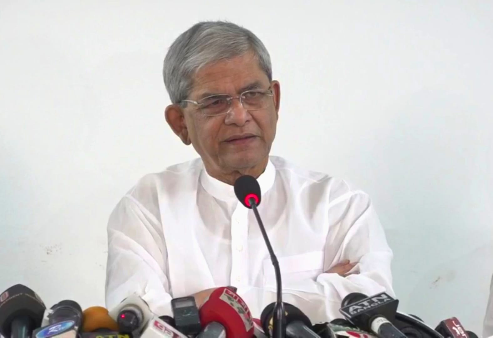 পতিত স্বৈরাচারের ষড়যন্ত্রের নীল নকশা সম্পর্কে সজাগ থাকতে হবে : মির্জা ফখরুল