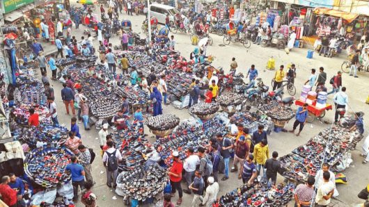 রাজধানীতে থামছেই না দখল-চাঁদাবাজি
