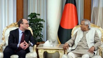 প্রধান উপদেষ্টা বাংলাদেশে সামাজিক ব্যবসায় সুইডিশ বিনিয়োগ চেয়েছেন