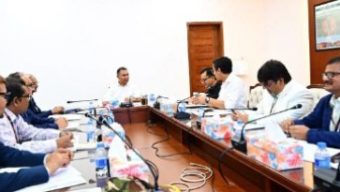 বন্ধ শিল্পকারখানা চালুর প্রক্রিয়া এ বছরের মধ্যেই শেষ করার নির্দেশ প্রধানমন্ত্রীর