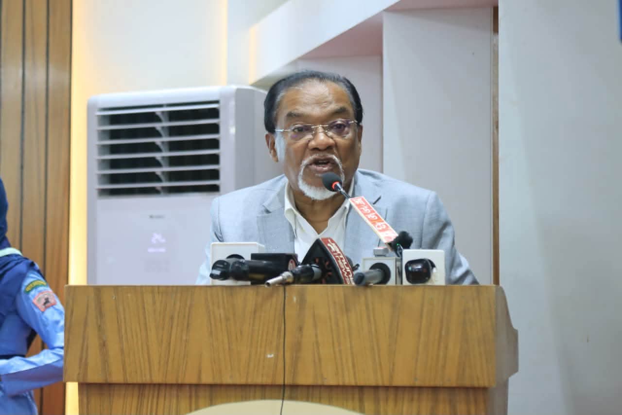 নবীন শিক্ষার্থীদের চাকরিপ্রার্থী নয়, উদ্ভাবক ও দক্ষ নাগরিক হওয়ার আহ্বান জনপ্রশাসন উপদেষ্টার