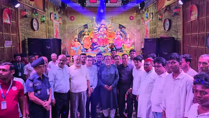 ধর্মীয় সম্প্রীতি বজায় ও মেধাভিত্তিক প্রশাসন প্রতিষ্ঠায় বিএনপি সরকার অঙ্গীকারাবদ্ধ: জনপ্রশাসন উপদেষ্টা