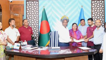 ঢাবি রেজিস্টার্ড গ্র্যাজুয়েট সিনেট নির্বাচন উপলক্ষে সিলেটে আজীবন সদস্য নিবন্ধনের ফরম বিতরণ শুরু